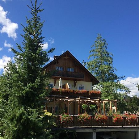 Landhof Schober Appartementen Weissbriach Bagian luar foto