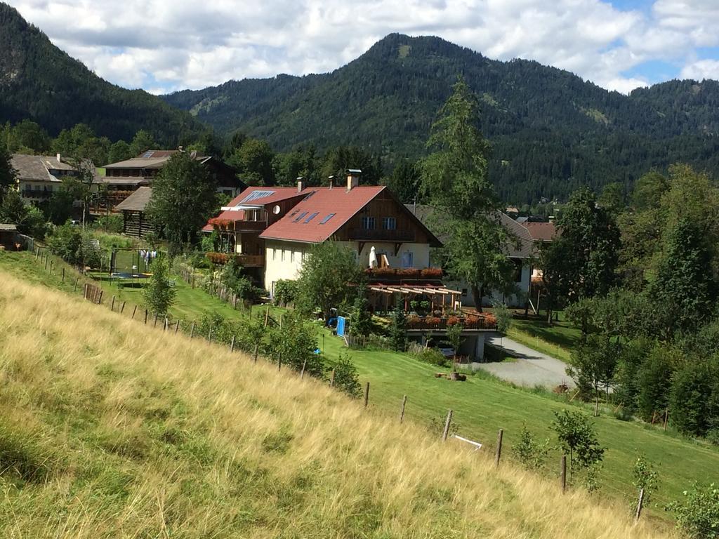 Landhof Schober Appartementen Weissbriach Bagian luar foto