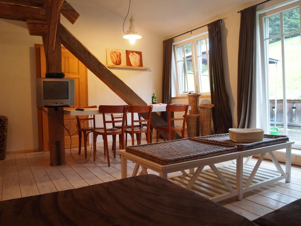 Landhof Schober Appartementen Weissbriach Ruang foto